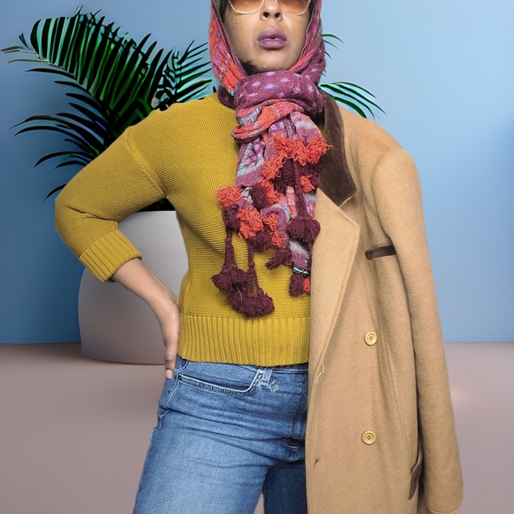 Everlane Sweater - Picture 2 of 12